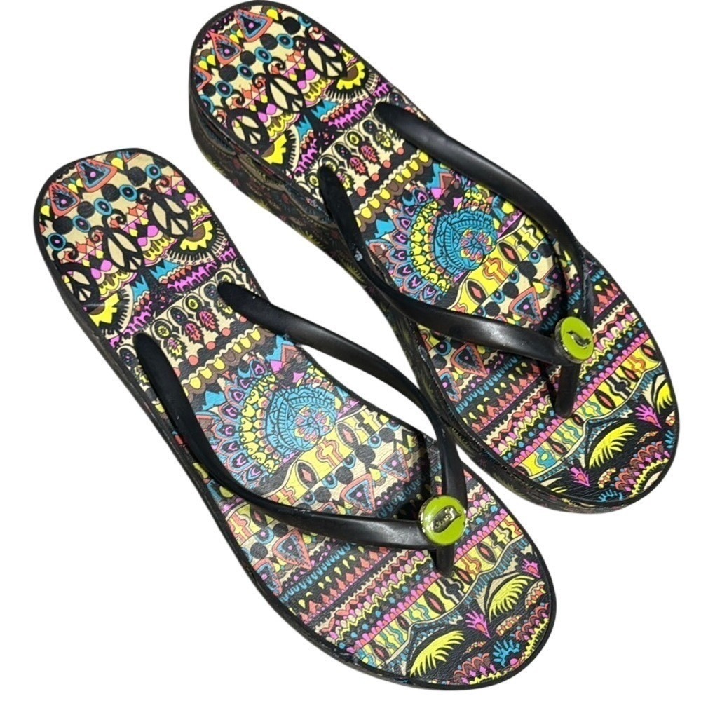 Sakroots Flip Flops Womens SZ‎ 9 Platform Wedge Mandala Peace Print Multicolor